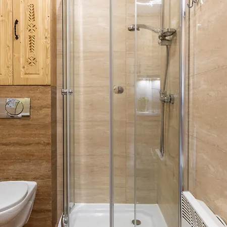 Udanypobyt Apartamenty Przy Dolinach E I F Koscielisko Exterior photo