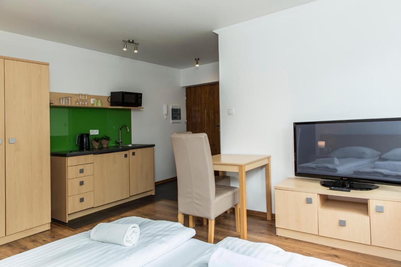 Udanypobyt Przy Dolinach E I F Apartment *