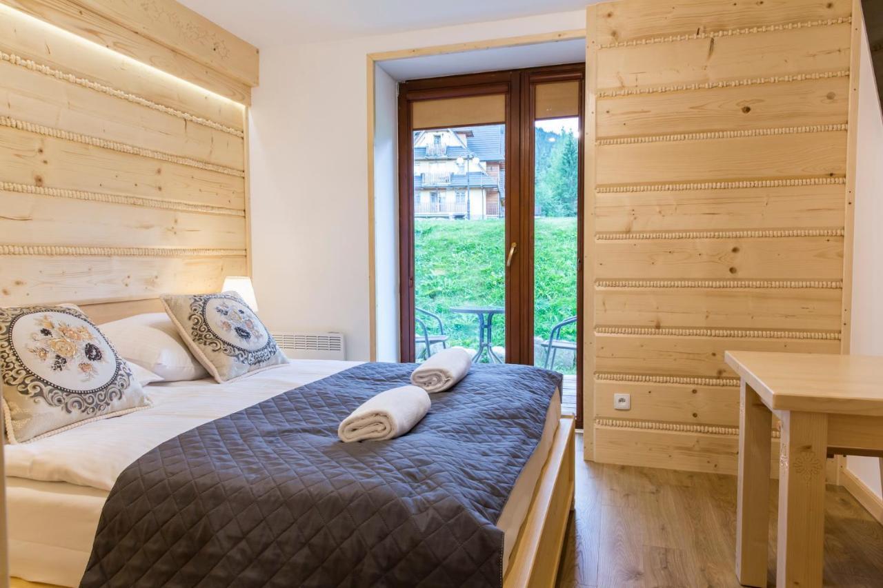 Apartment Udanypobyt Przy Dolinach E I F *