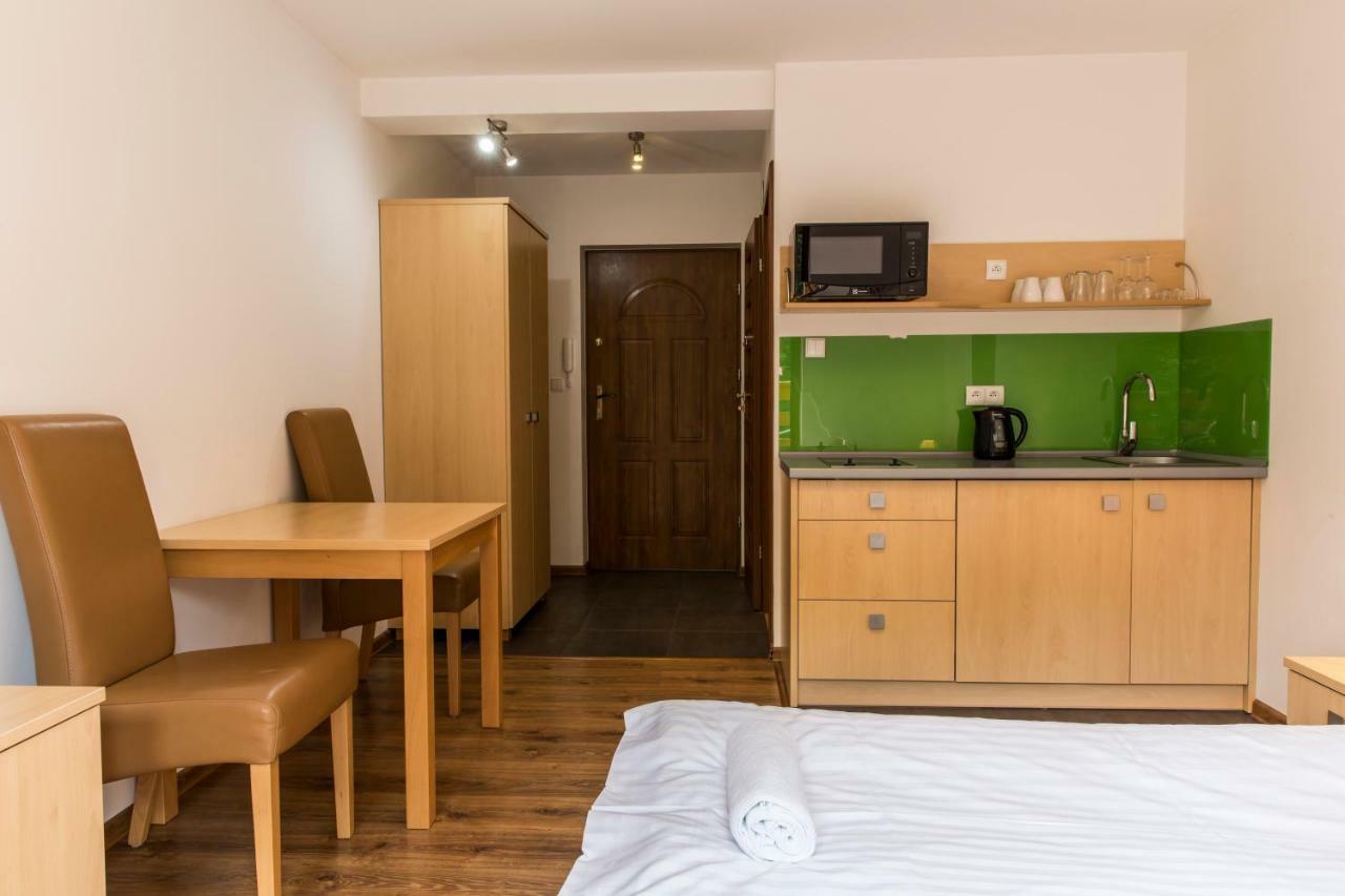 Apartment Udanypobyt Przy Dolinach E I F