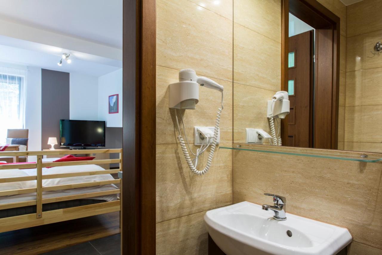 Apartment Udanypobyt Przy Dolinach E I F