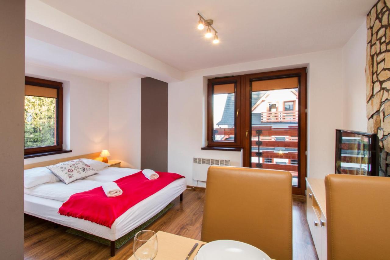 Apartment Udanypobyt Przy Dolinach E I F *