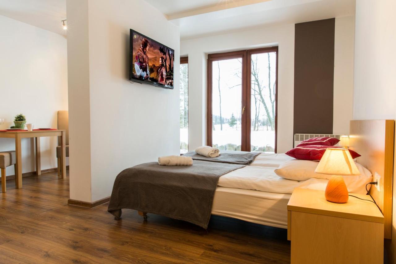 Apartment Udanypobyt Przy Dolinach E I F *